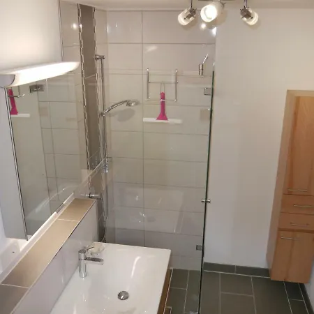 Gruber Apartment *